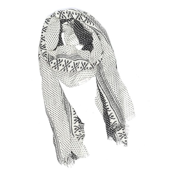 *Chico's Black and Tan BOHO Wrap Scarf
